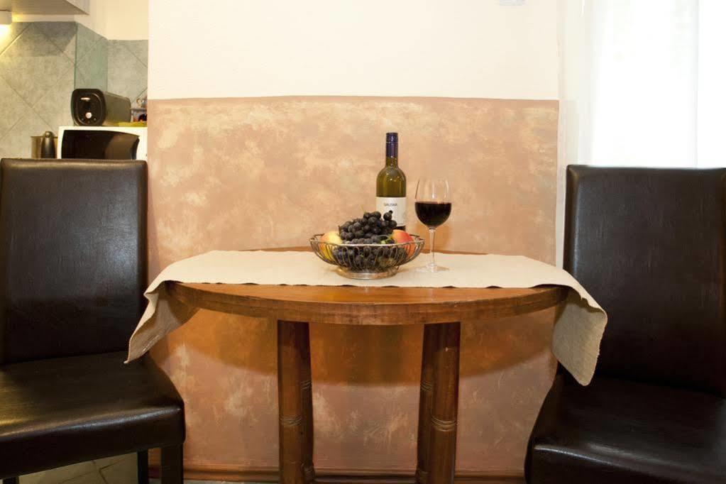 Margit Apartment Будапеща Екстериор снимка
